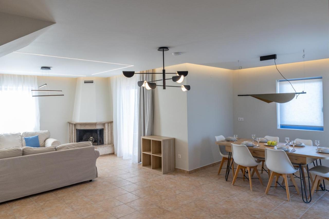 Erato - Private Pool Villa *
